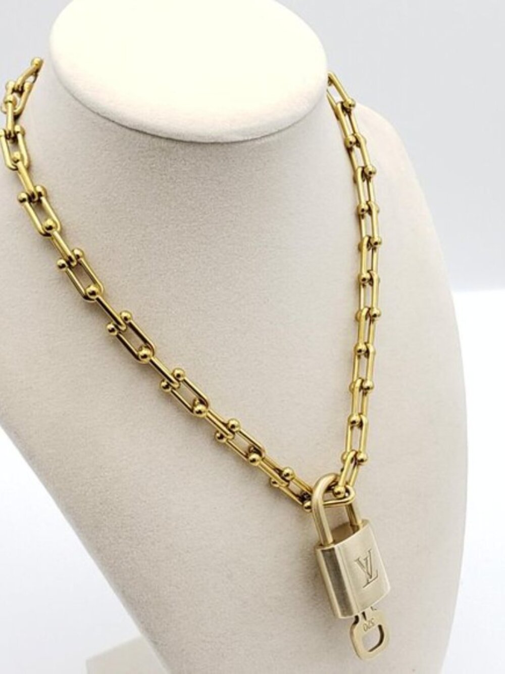 Authentic Louis Vuitton Padlock Pendant with Unbranded 18k Stainless Steel Chain - Picture 3 of 11